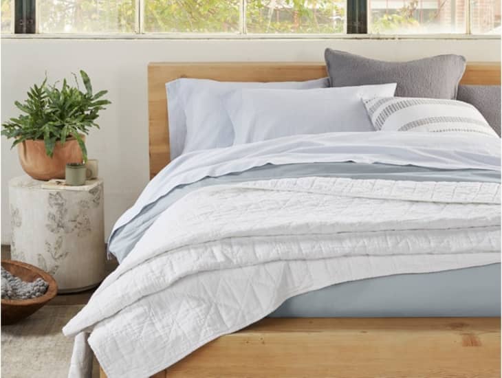 10 Sources for Luxury Bedding Apartment Therapy